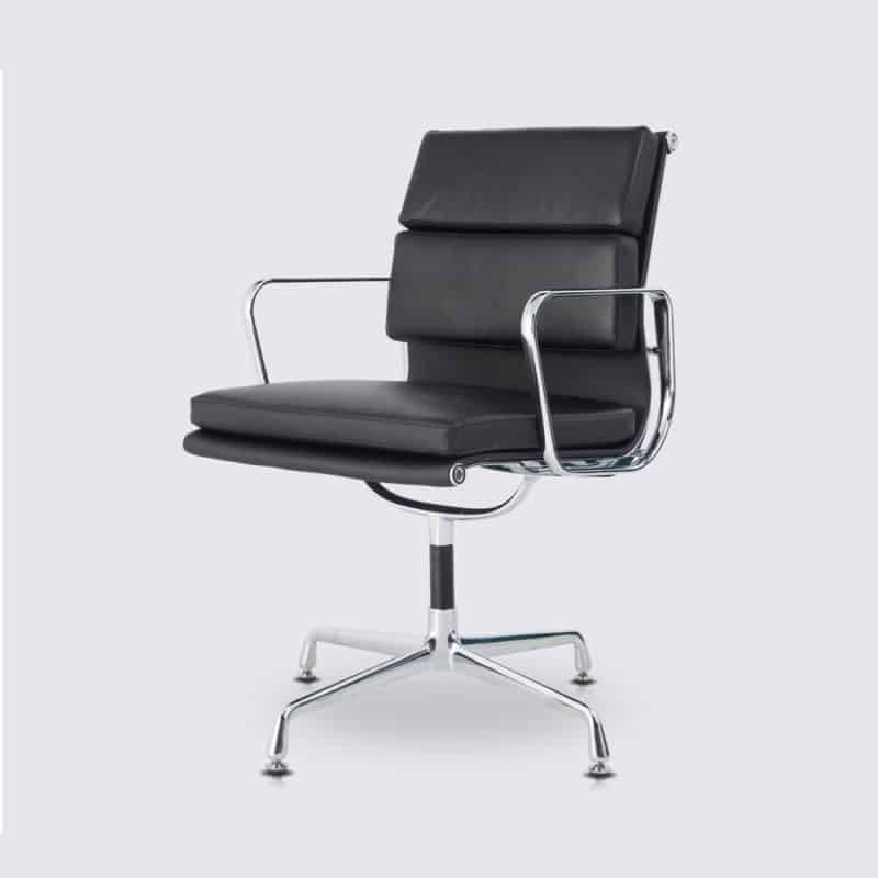 chaise de bureau ergonomique comfortable design sans roulette base fixe copie eames soft pad ea208 en cuir noir