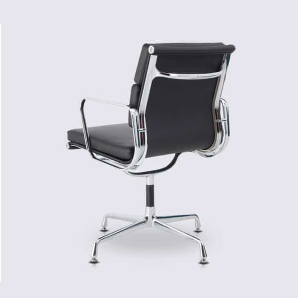chaise de bureau ergonomique comfortable design sans roulette base fixe inspiration eames soft pad ea208 en cuir noir
