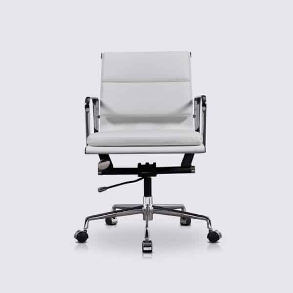 copie chaise de bureau eames ergonomique confortable design cuir blanc réplique chaise de bureau soft pad ea217 a roulette