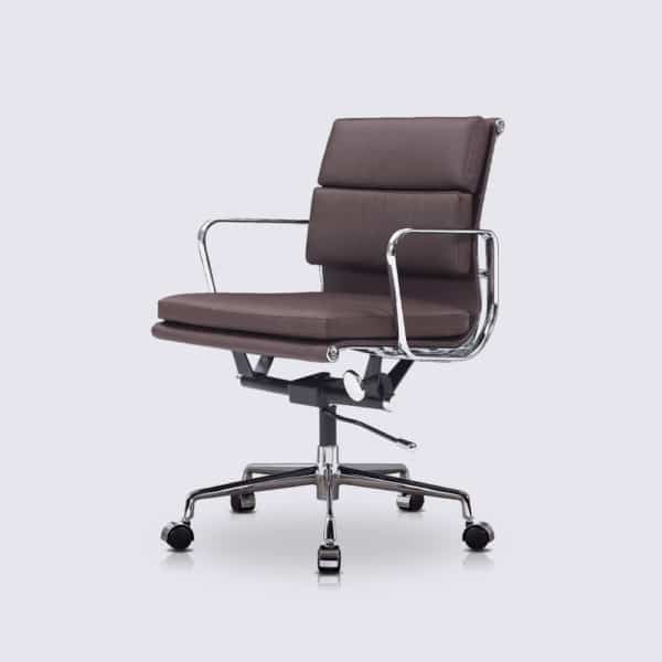 chaise de bureau ergonomique confortable dossier bas design cuir marron chocolat copie chaise de bureau eames soft pad ea217 a roulette bureau