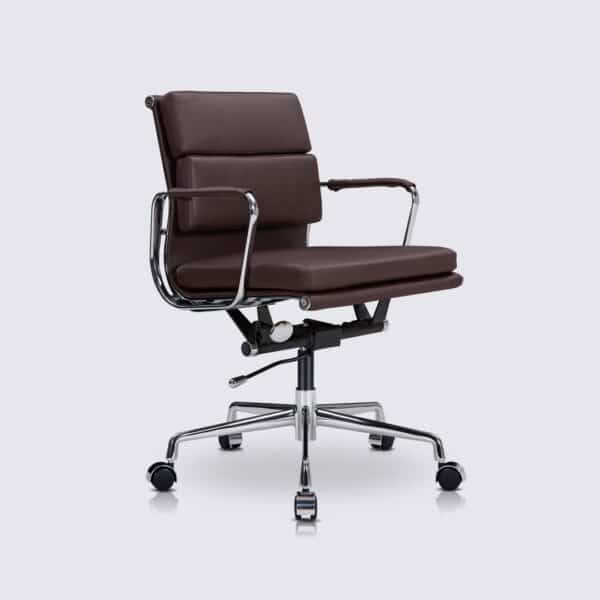 chaise de bureau design eames cuir marron foncé chocolat soft pad avec roulette