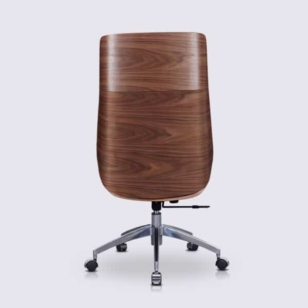 dossier chaise de bureau en cuir camel nordic bois de noyer roulette aluminium dossier haut moderne style eames